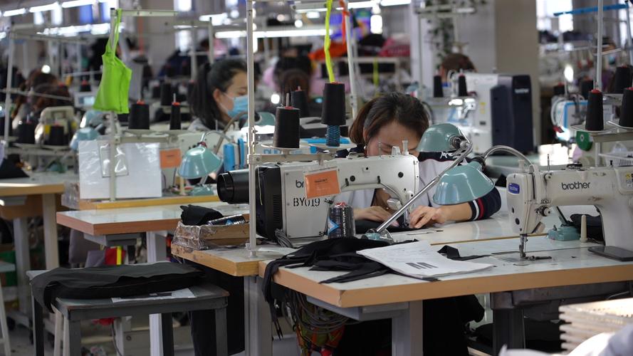 拼搶四季度新鄉高新區特種工裝打造海外新名片